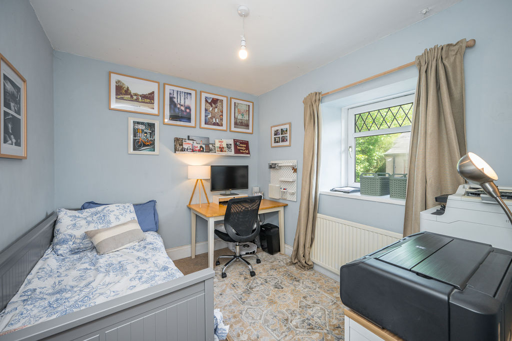 Bedroom- click for photo gallery